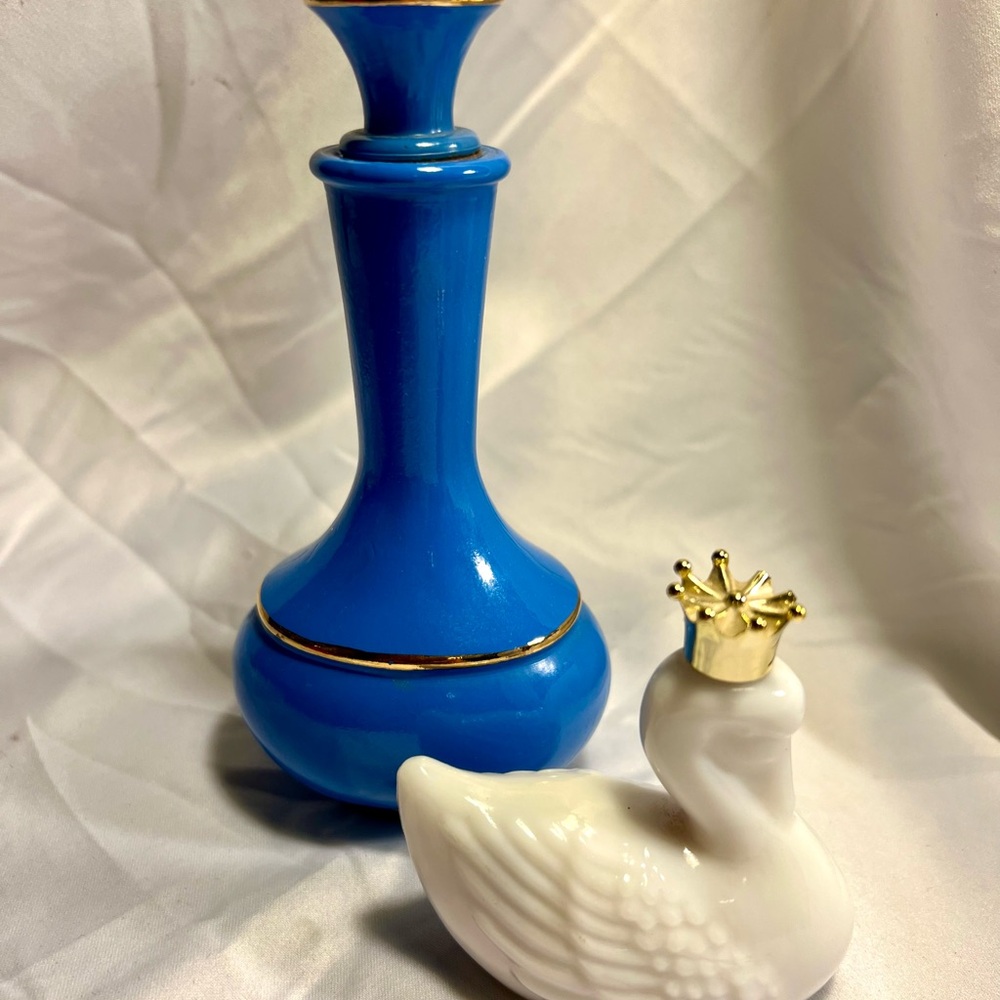 Two Vintage Avon Cologne Blue Vase and White Swan perfume bottles Set.